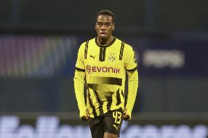 世俱杯买球网站-英媒：吉滕斯考虑今夏离开多特，切尔西目前占据前列位置